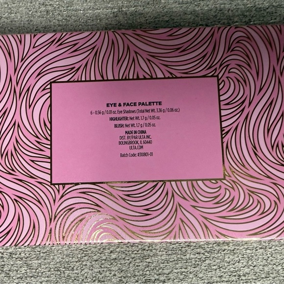 Ulta Meet Me in the Moonlight Face Palette - Picture 6 of 6